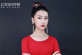 海口新手化妆师，如何快速成长？