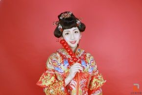 海口学什么技术有前景？学化妆可以吗？
