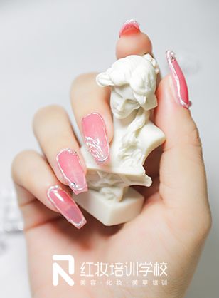 海口学美甲有前途吗？珍珠晕染美甲作品