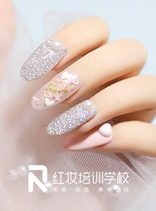 海口有好的美甲培训学校吗？创意美甲作品图片